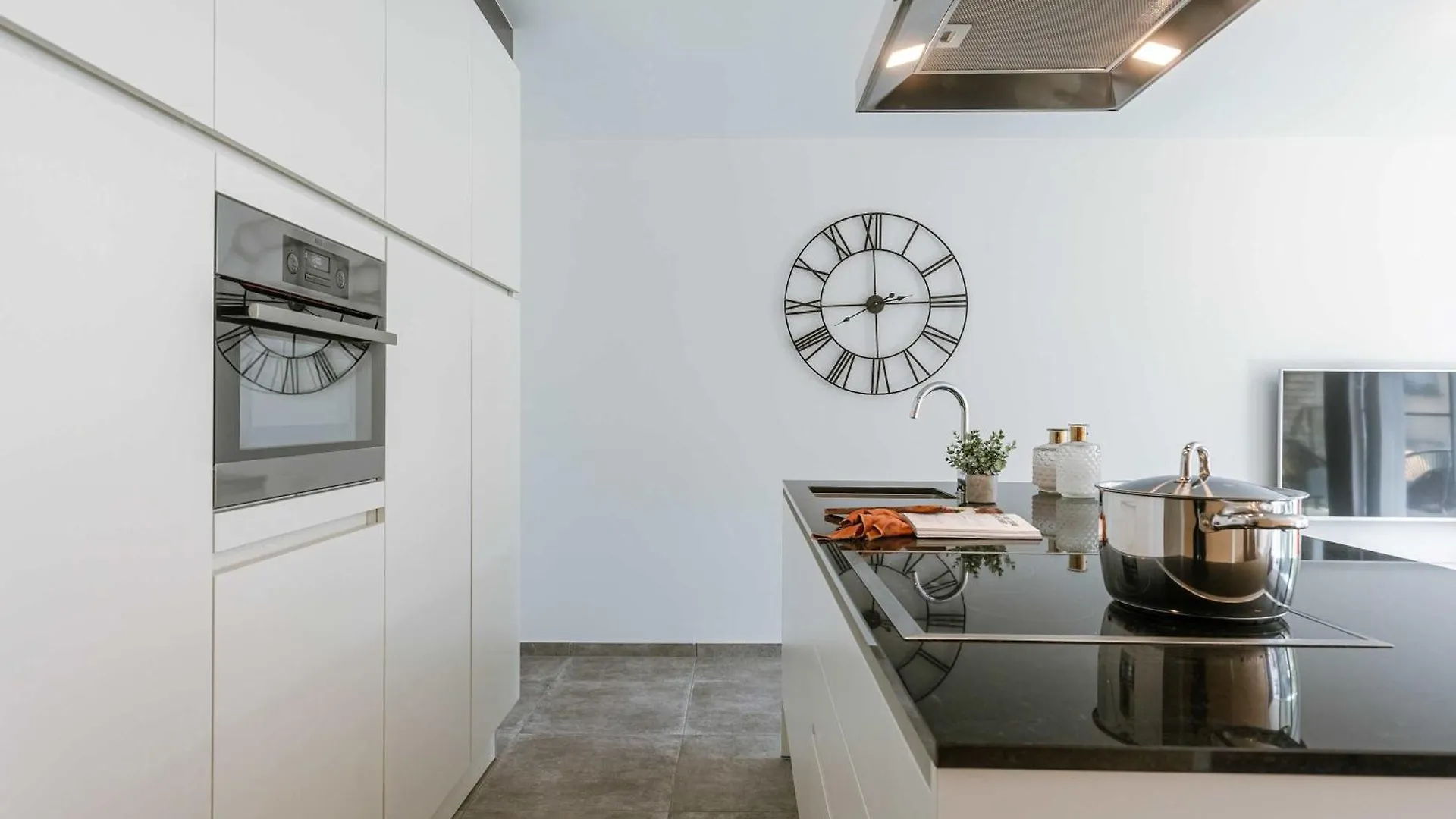 Huswell - Modern Apartment With Sunny Terrace In Ostend