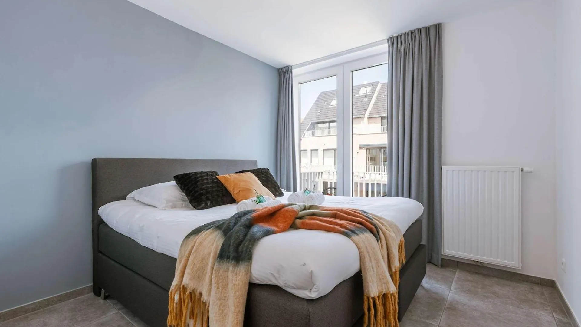 Huswell - Modern Apartment With Sunny Terrace In Ostend